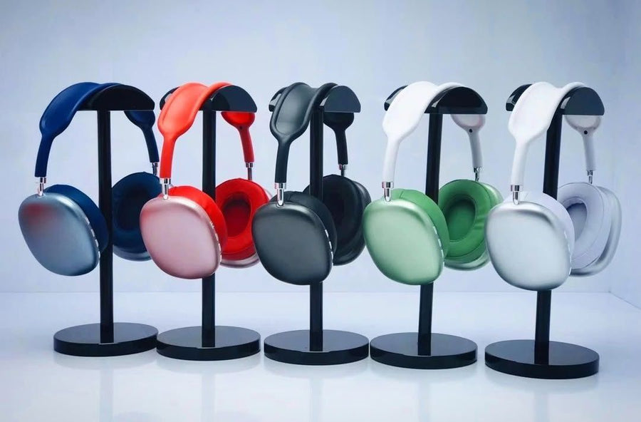 P9 Wireless Bluetooth Headphones (Random Color)